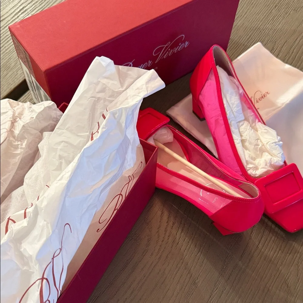 NITB Roger Vivier Bright Pink Flats with Buckle-38 - Picture 2 of 8